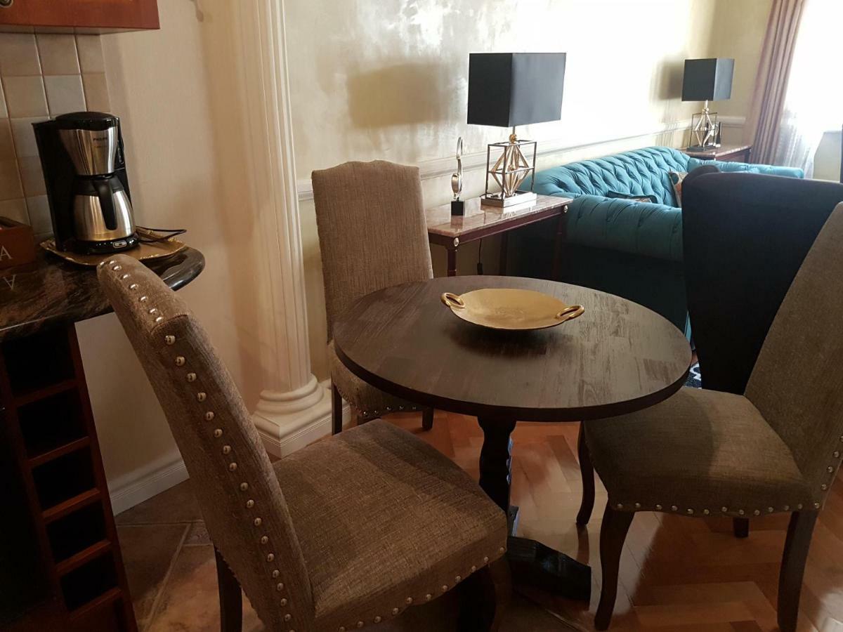 Goldstar Luxury Old Town Krakow Apartment Extérieur photo